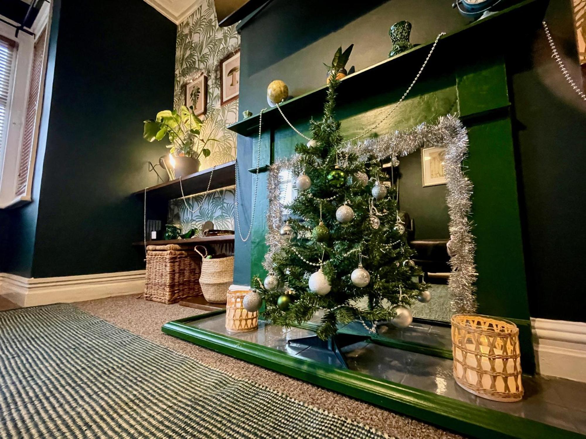 Stylish And Artistic Flat In Southend On Sea Apartment Ngoại thất bức ảnh
